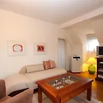 Private Apartment With 2 Bathrooms